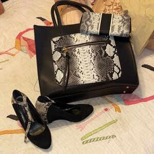 Black and White Snake-Print Tote Bag with Matching Wallet and Heels